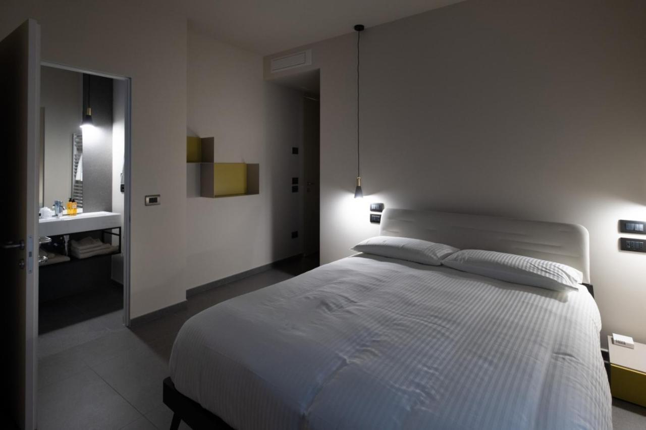 Bbcube Hotel Porto Viro Exterior photo